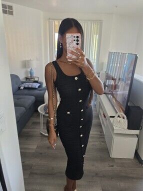 Classic Black Button-Front Bodycon Dress - Sleek Women's Midi